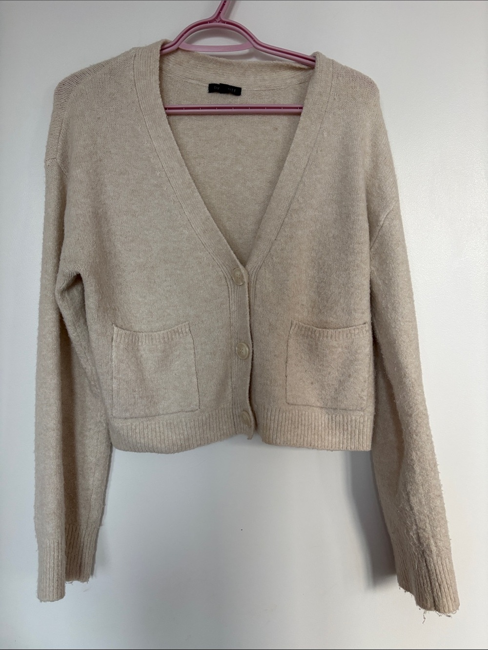 Dynamite heavenly yarn Cream V-Neck Cropped Button Cardigan Sweater